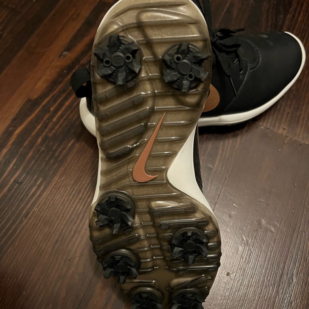 Nike Golf New shoes spikes